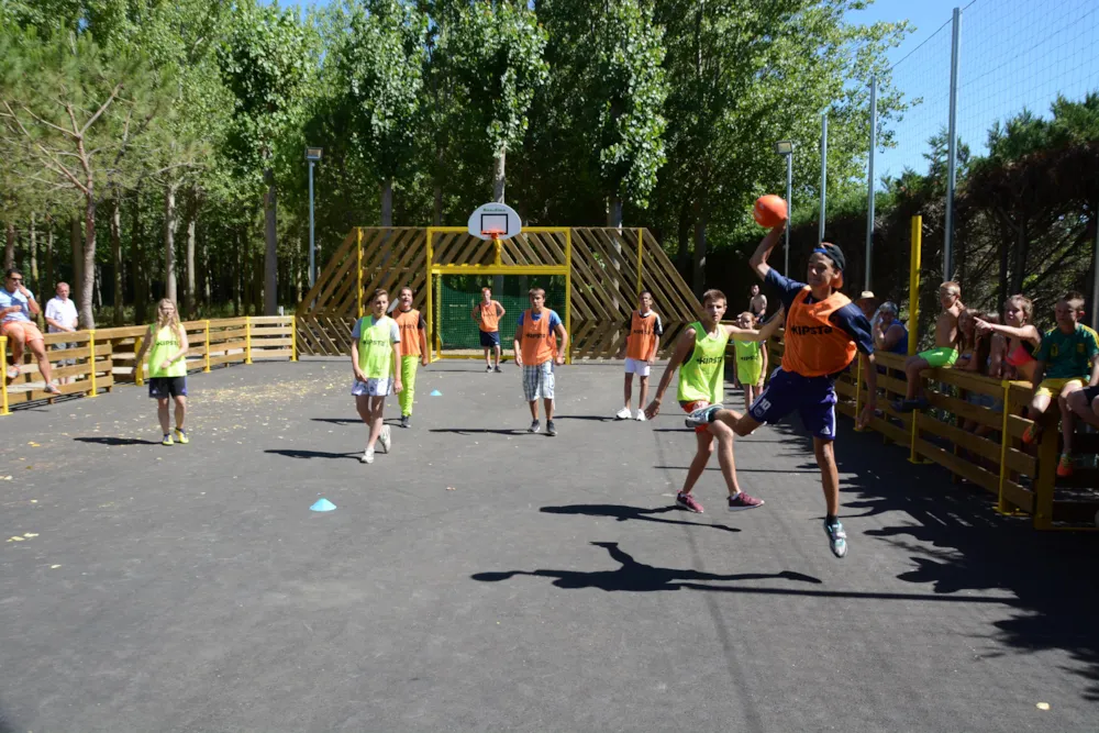 Capfun - Camping L'Emeraude