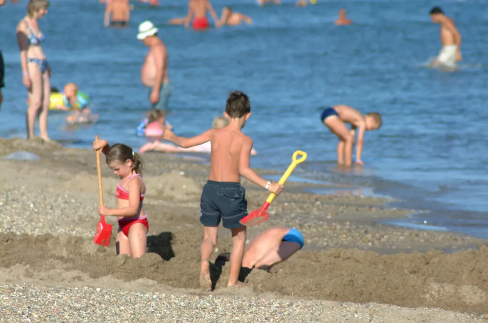 Capfun - Camping L'Emeraude