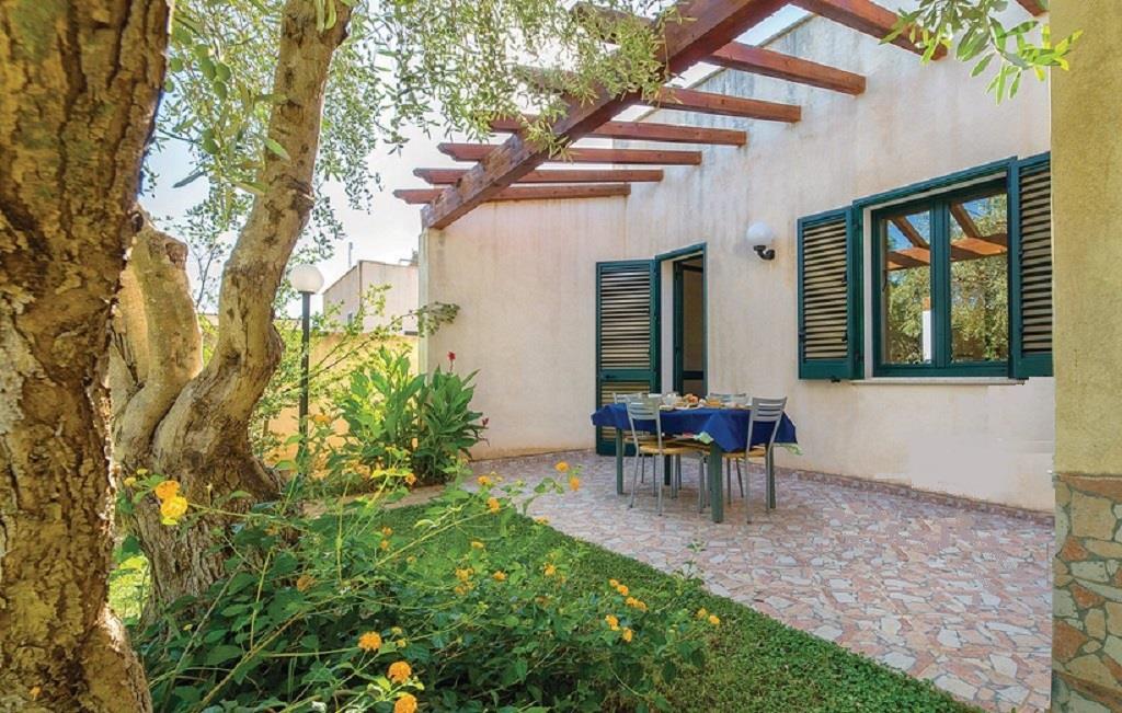 Wheelchair friendly Lilybeo Village   Camping&Residence - Marsala