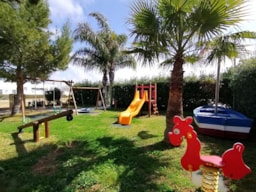 Lilybeo Village   Camping&Residence - image n°58 - Roulottes