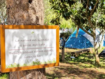 Stellplatz - Stellplatz Für Zelt - Lilybeo Village Camping & Residence