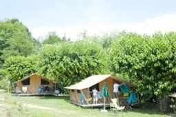 Accommodation - Classic Iv Wood & Canvas Tent - Huttopia Landes Sud