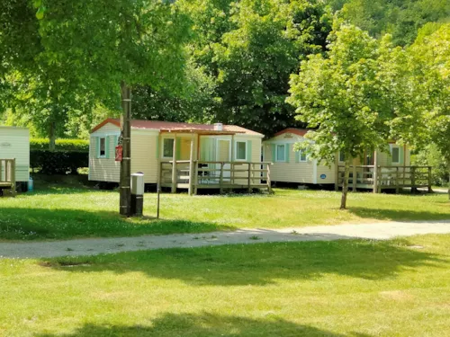 Mietunterkunft - Mobilheim Super Mercure 27M² - 2 Schlafzimmer - image n°3 - Camping municipal le Pré Coulet