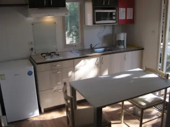 Mietunterkunft - Mobilheim Mini Habana 19M² (2 Zimmer) - Capfun - Camping de Teorix