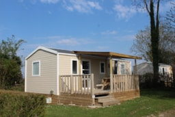 Location - Mobil Home Lodge 8073 3 Chambres - 33 M² + Terrasse Semi Couverte - Camping Le Clos de Balleroy