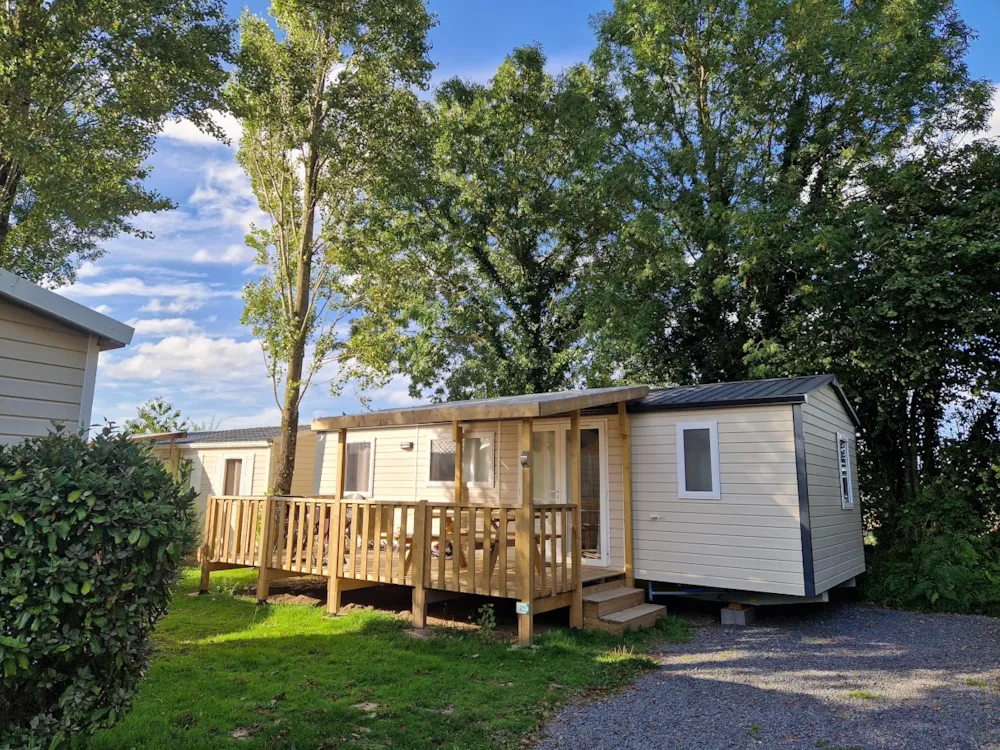 Location - Mobil Home Evo 35 - 3 Chambres - 35 M² + Terrasse Semi Couverte - Camping Le Clos de Balleroy