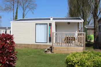 Mietunterkunft - Mobilheim Malaga  2 Zimmer - 23M²  + Terrasse - Camping Le Clos de Balleroy