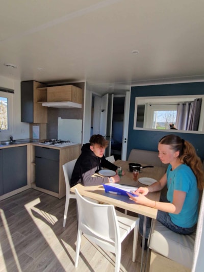 Mobile Home Lodge 83 Confort plus 3 bedrooms - 28 m² + integrated terrace of 8 m² — 3