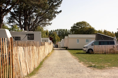 Package ACSI Card : car + tent or caravan + electricity — 4