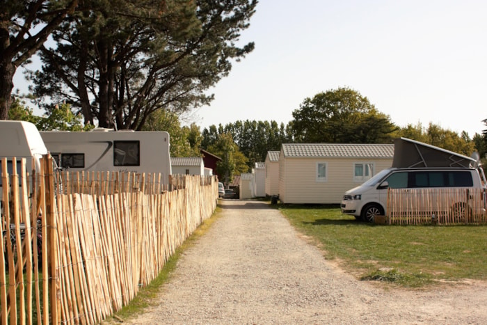 Forfait Acsi Card : 1 Voiture + 1 Tente, 1 Caravane Ou 1 Camping-Car + Elctricité