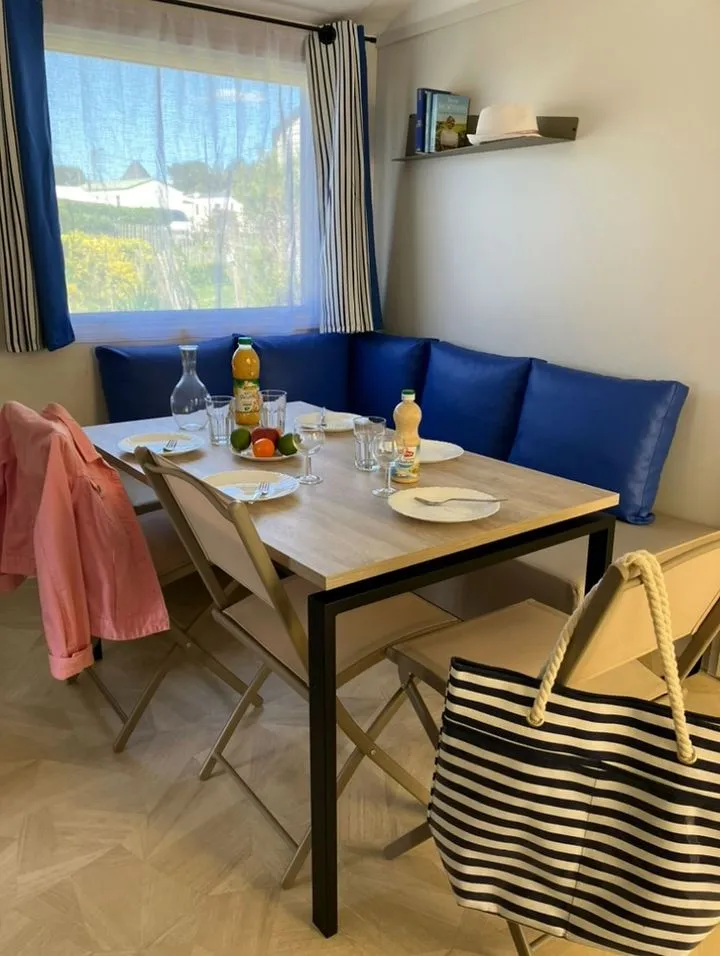Huuraccommodatie(s) - Stacaravan Club 5 27M²- 2 Slaapkamers  + Televisie - Camping du Vieux Château
