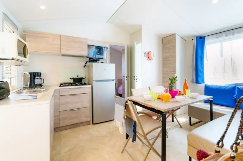Mobil-Home Club 5 27M² - 2 Chambres + Télévision