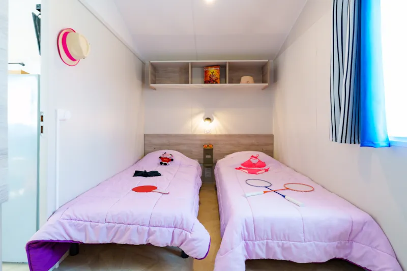 Mobil-Home Club 5 27M² - 2 Chambres + Télévision