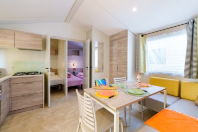 Quiétude Premium 35m² mobile home - 3 bedrooms + television, dishwasher, and deck chairs/sun loungers — 3