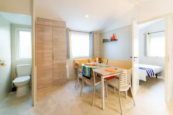 Mietunterkunft - Mobilheim Quietude Confort 35M² - 3 Zimmer + Tv Und Geschirrspüler - Camping du Vieux Château