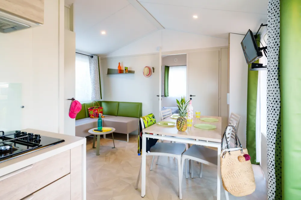 Camping du Vieux Château - image n°2 - UniversalBooking