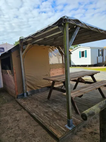 Mietunterkunft - Rucksackzelt Zum Wandern Und Radfahren - Camping Le Pont d'Yeu