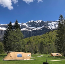 Établissement Camping Le Pelly - Sixt-Fer-A-Cheval