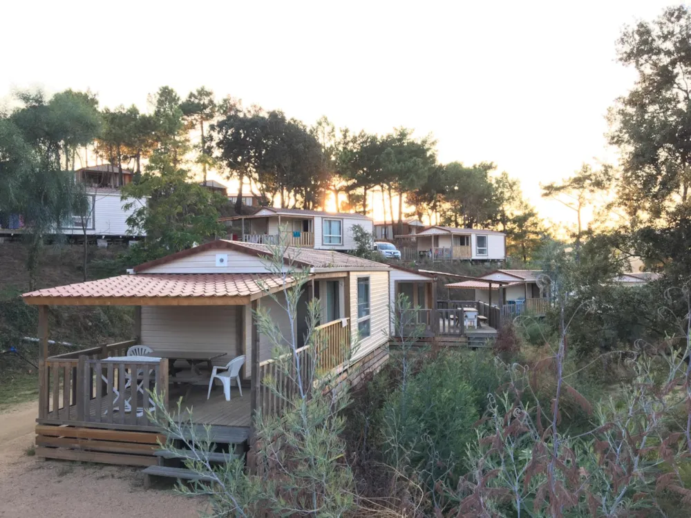 Location - Mobil-Home Irm 24.5M² / 2 Chambres En Dimanche - Camping Tikiti