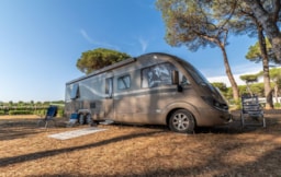 Plads(er) - Standplads Premium - Camping Village Roma Capitol