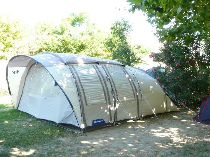 Stellplatz : Auto + Zelt + Strom 10Ap