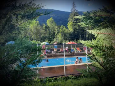 Camping Le Valserine - Ain
