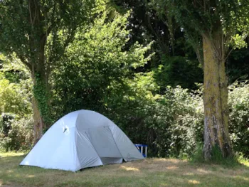 Stellplatz - Pauschale Wanaderer (1Person Mit Zelt - Ohne Wagen) - Camping Homair - Riva Bella