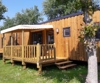 Mietunterkunft - Cottage Prestige - 3 Zimmer Holz - Camping Homair - Riva Bella