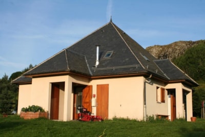 Pitch Trekking Package by foot or by bike with tent