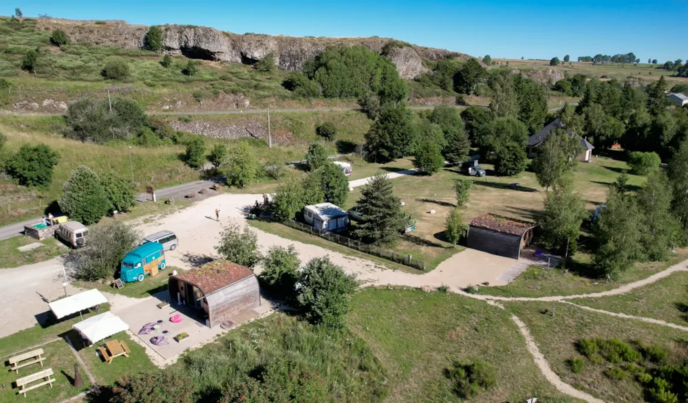 Emplacement - Forfait Randonneur À Pied Ou À Vélo Avec Tente - Domaine de l'Ours