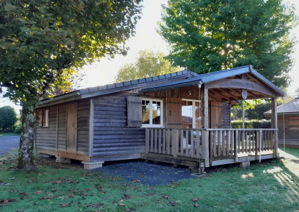 Location - Chalet 6.7.9 - 35M² - 2 Chambres - Camping L'Echappée Verte