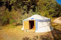 Accommodation - Mongolian Yurt - Without Toilet Blocks - Camping Des Randonneurs