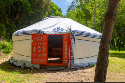 Yurt - without sanitary facilities - rate for 2 people (add rate for extra pers.) — 2
