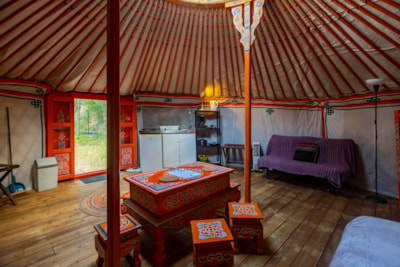 Yurt - without sanitary facilities - rate for 2 people (add rate for extra pers.) — 9