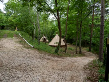 Huuraccommodatie(s) - Moderne Tipi - Camping Des Randonneurs