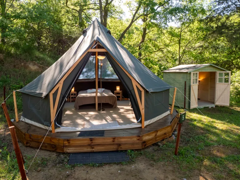 Tente Inuit Forêt