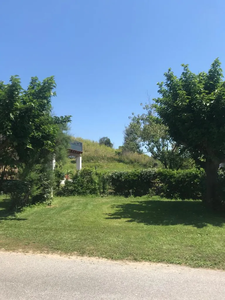 Emplacement Avec Électricité