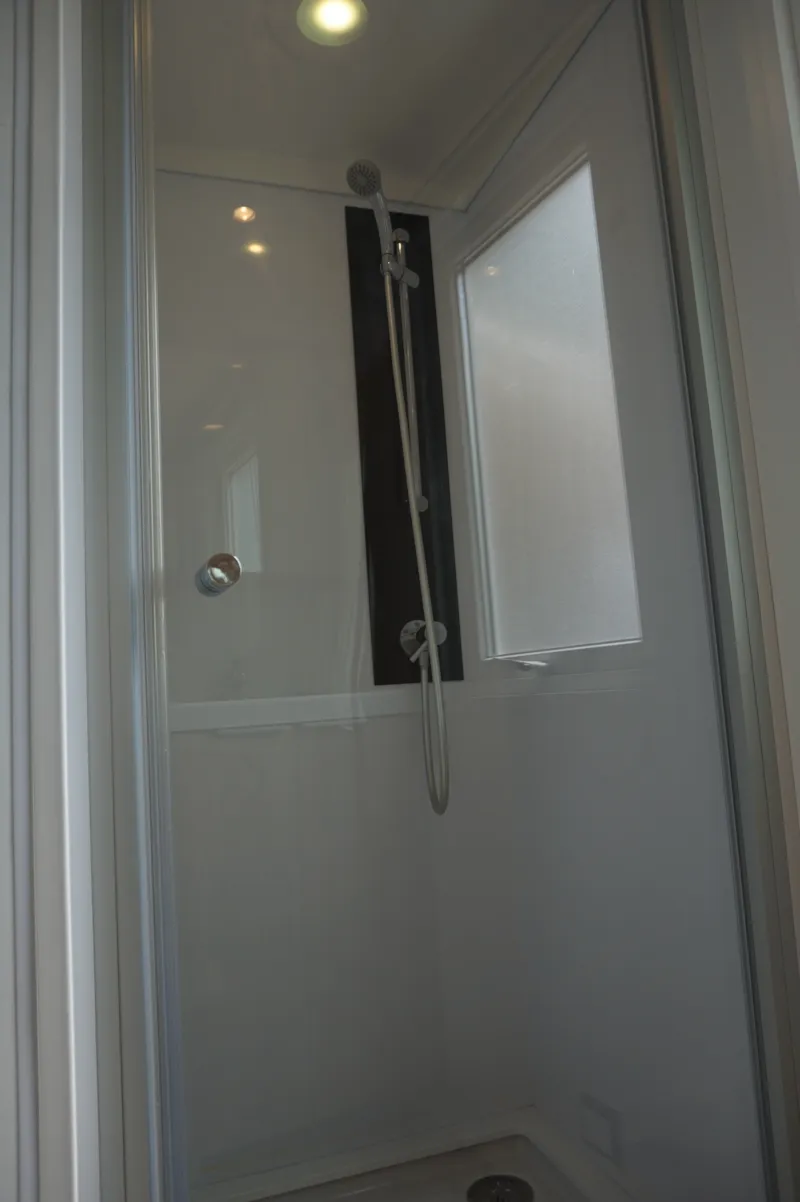 C- Mobil-Home Quatro - 4 Chambres 2 Salles De Douche