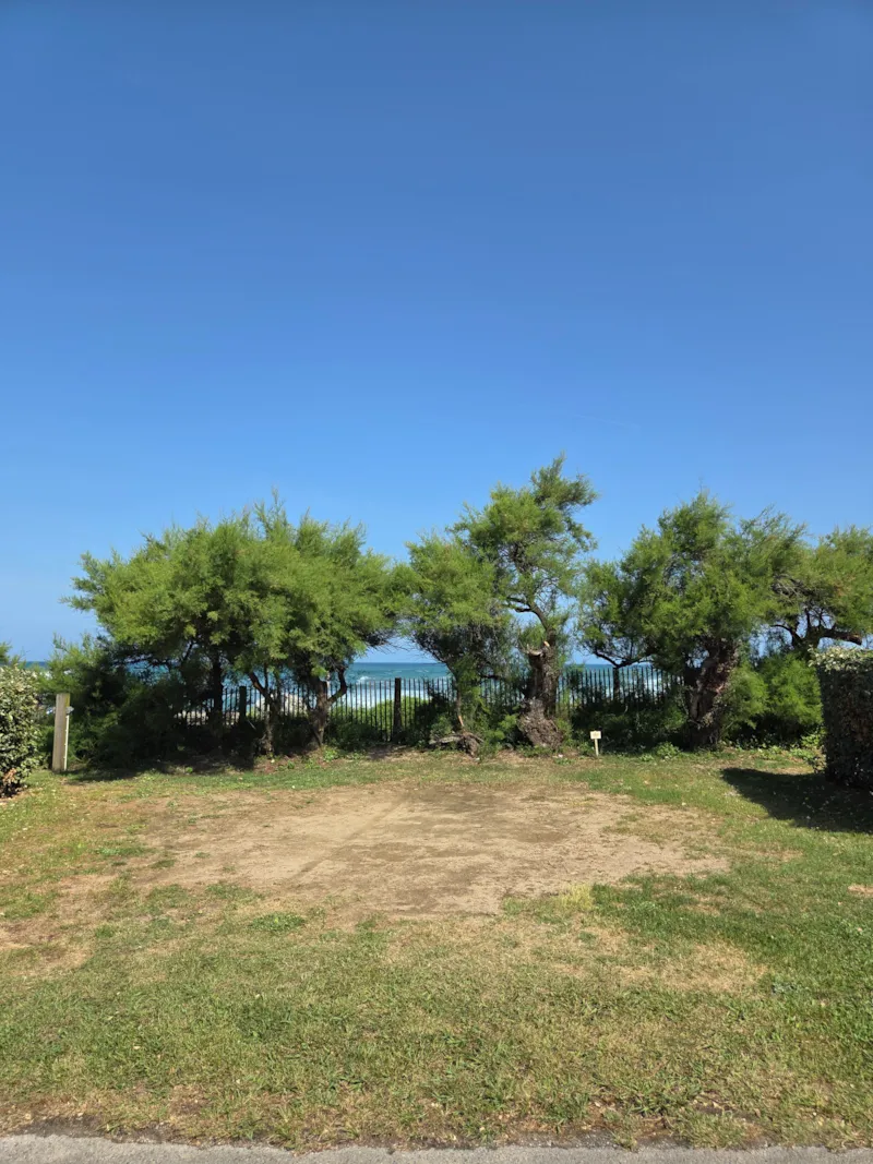 Emplacement Avec Électricité (Vue Mer)