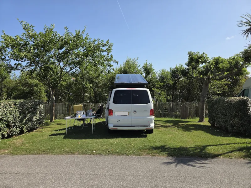 Emplacement Avec Électricité