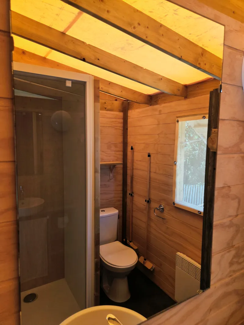 C- Lodge Pilotis - 2 Chambres 24M² Avec Terrasse Couverte