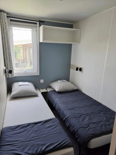 C- Mobile home Quatro - 4 bedrooms 2 shower rooms air-conditioned