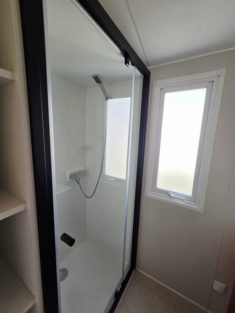 C- Mobil-Home Baltique Climatisé 3 Chambres