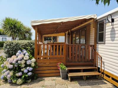 R- Caribbean mobile home with 2 bedrooms