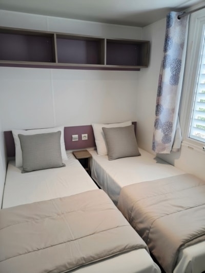 R- Adriatic Mobile Home with 2 Bedrooms