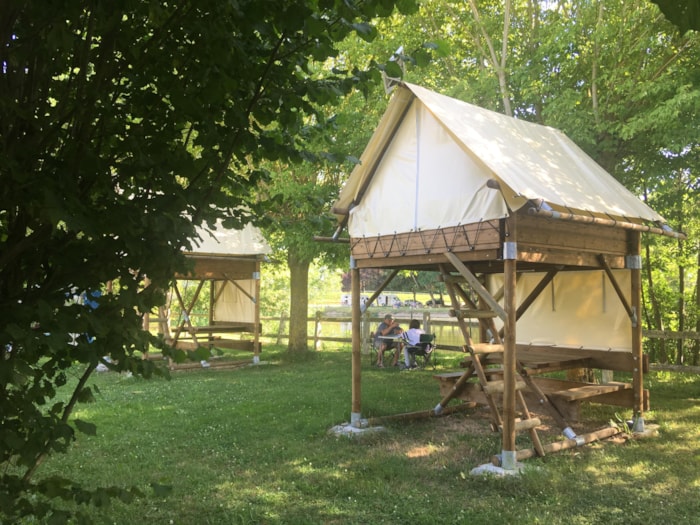 Tente Bivouac - Vue Sur Rivière