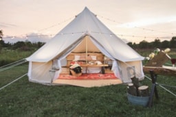 Accommodation - Scandinavian Tent On Stilts With Terrace (Sleeps 2 To 4) - Camping Morédéna