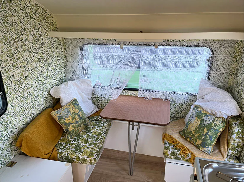 Mietunterkunft - Wohnwagen Natur Tinkerbell - Camping Morédéna