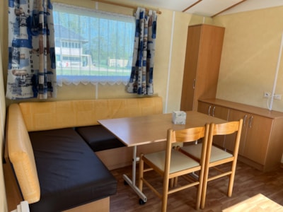 Mobile-home (2 bedrooms) + covered terrace