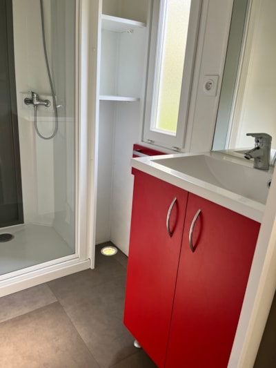 Comfort mobile home (2 bedrooms) + Covered terrace